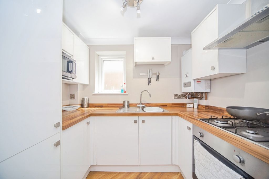 Property photo 2 of 13 Pbox-Img.Jpg