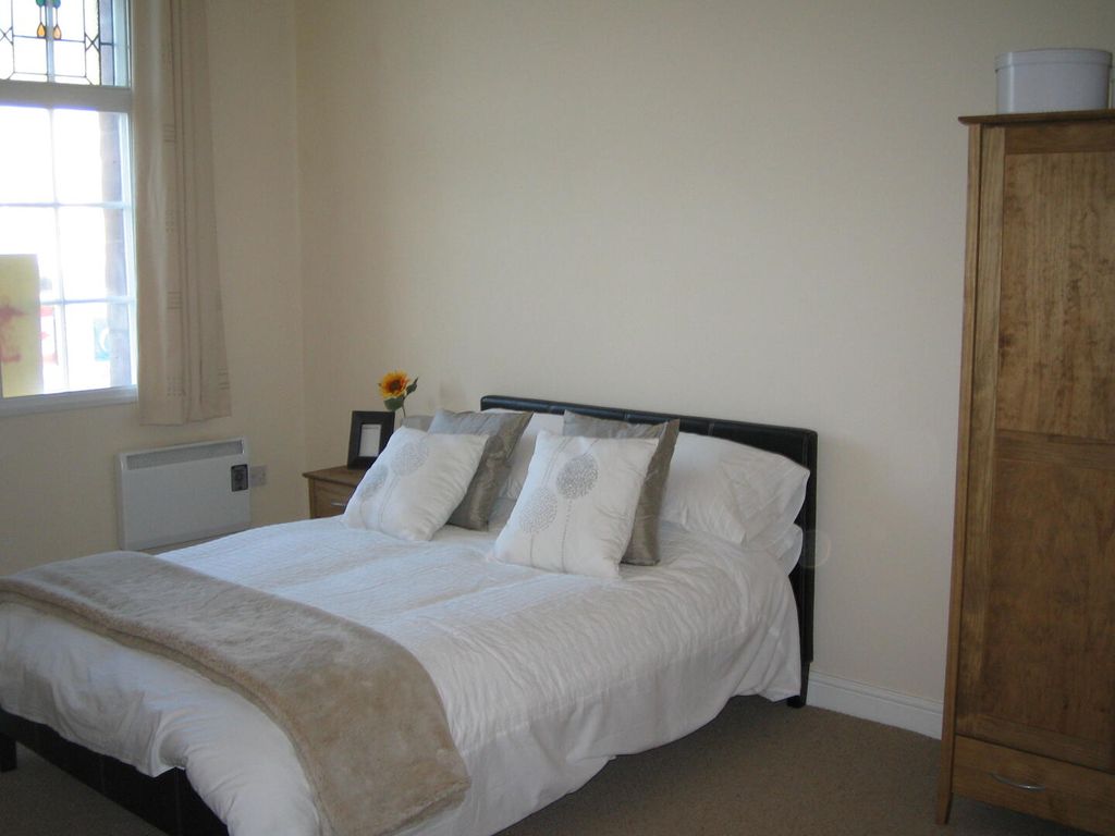 Property photo 3 of 12 Bedroom