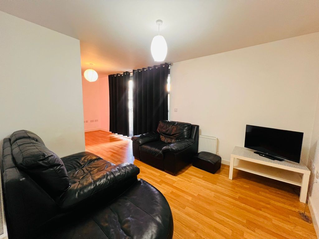 Property photo 3 of 11