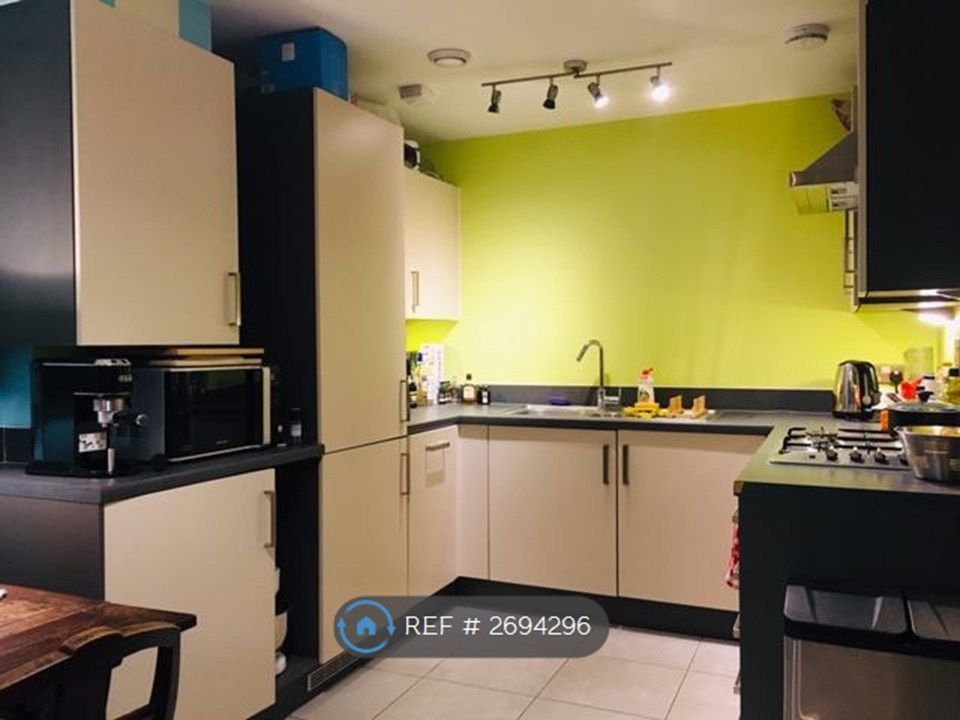 Property photo 3 of 8