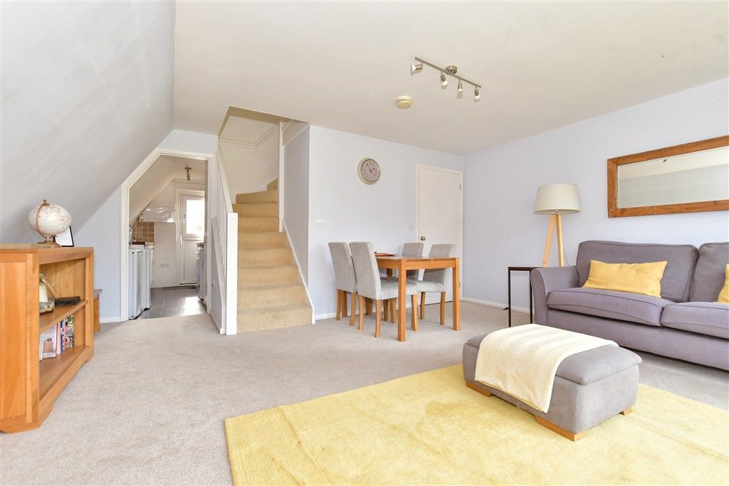 Property photo 2 of 7 Lounge/Diner