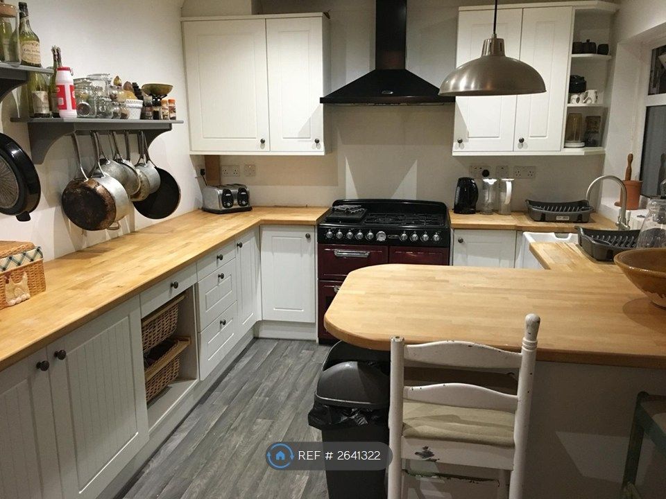 Property photo 1 of 13 Kitchen