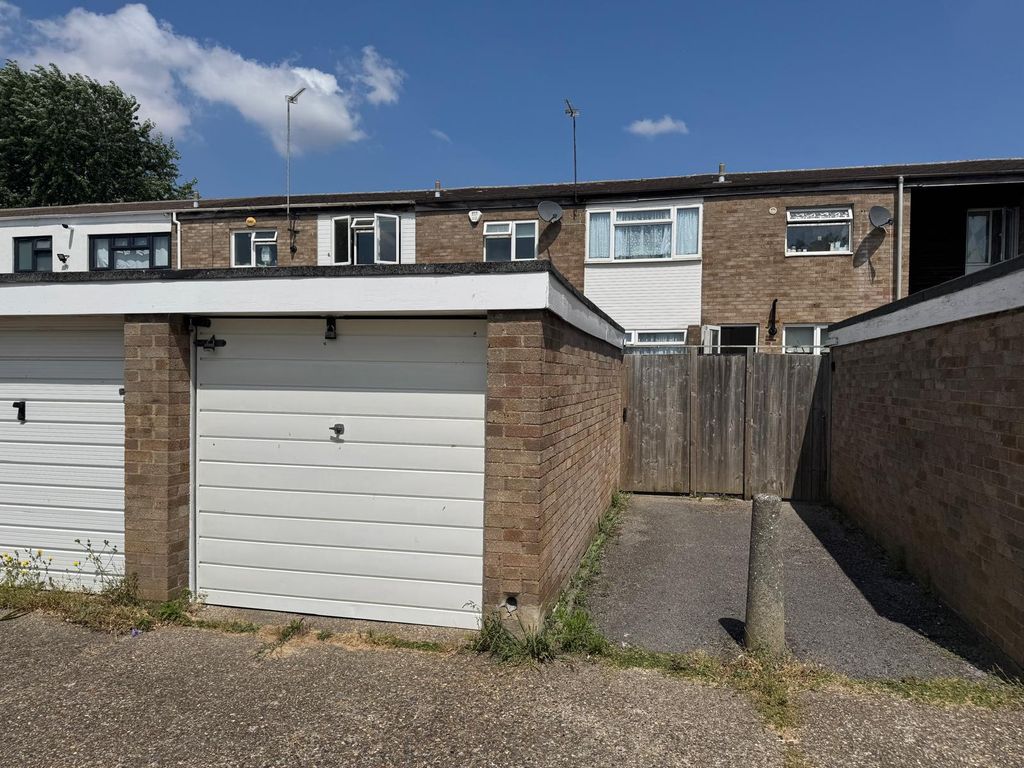 Property photo 3 of 13 Picture No. 12
