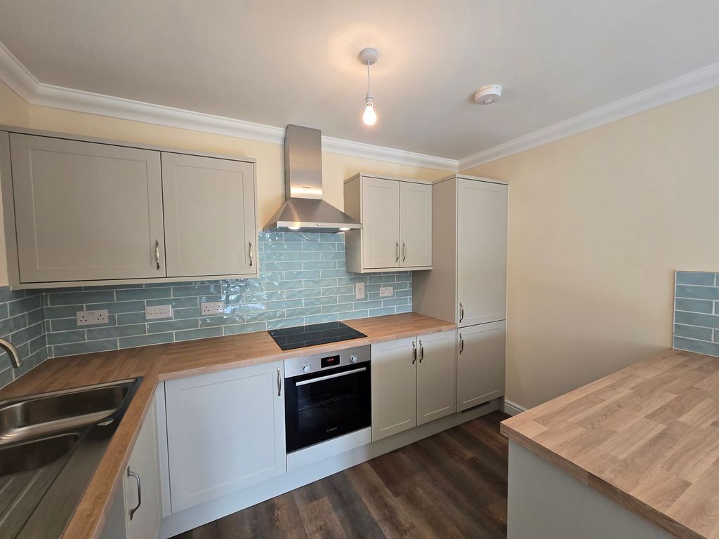 Property photo 3 of 14 Open Plan Living