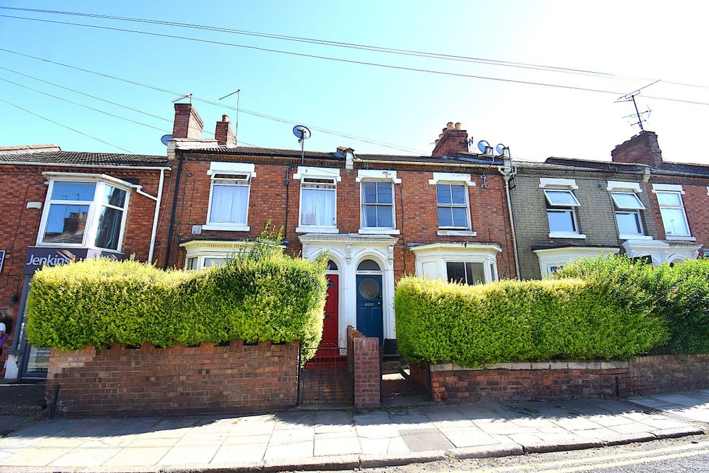 Property photo 1 of 16