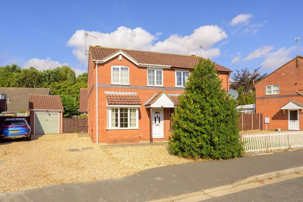 Property photo 1 of 21