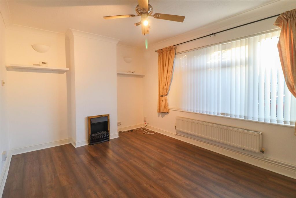 Property photo 2 of 10 Img_1221.Jpg