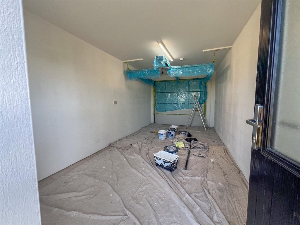 Additional image 14 of 3 bed semi-detached house to rentHouse 22, Oatlands Road, Andreas IM1