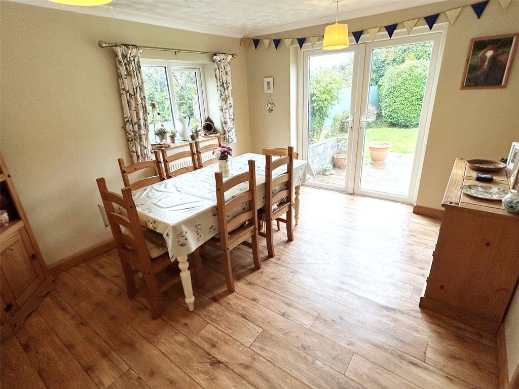 Property photo 3 of 12 Picture No. 03