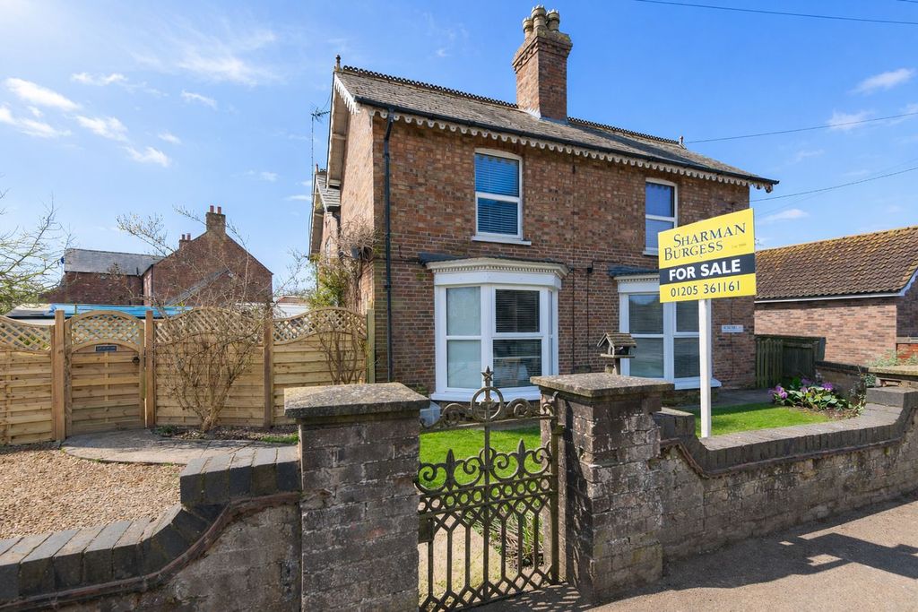 Property photo 1 of 19