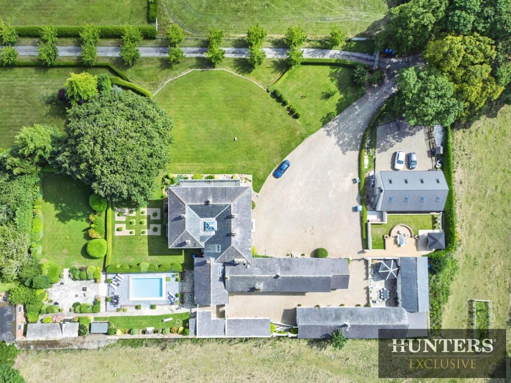 Property photo 2 of 63 Cffc0F00-Dji_0273.Jpg