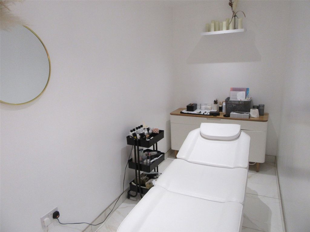 Property photo 3 of 5 Picture No. 03