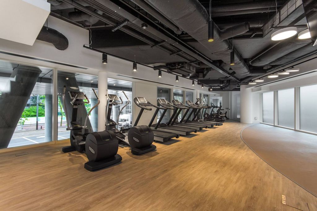 Property photo 3 of 11