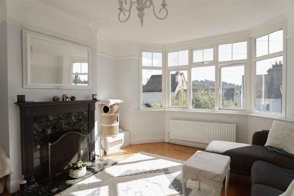 Property photo 2 of 15 12.Jpg