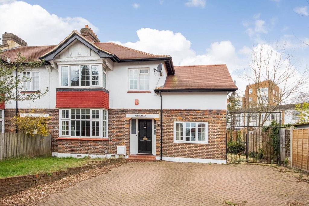 Property photo 1 of 14