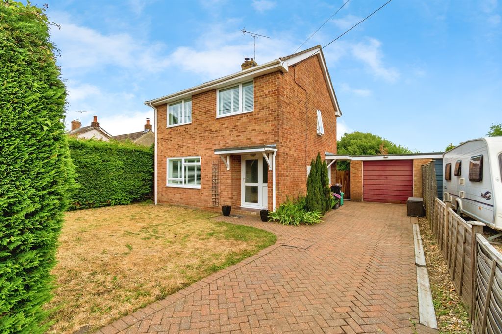 Property photo 1 of 13