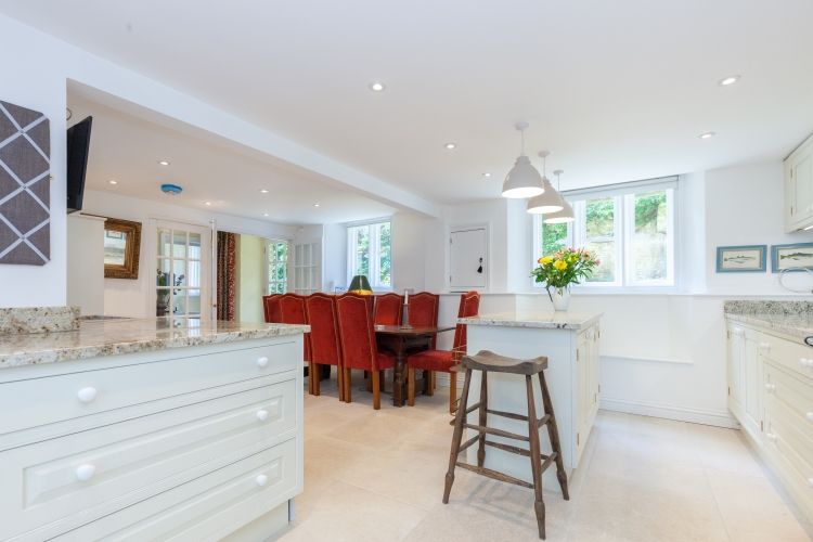 Property photo 3 of 11 253538