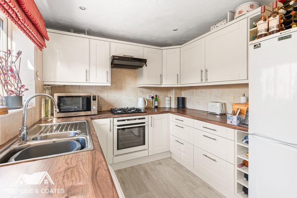 Additional image 7 of 3 bed detached house for saleElwood, Harlow CM17