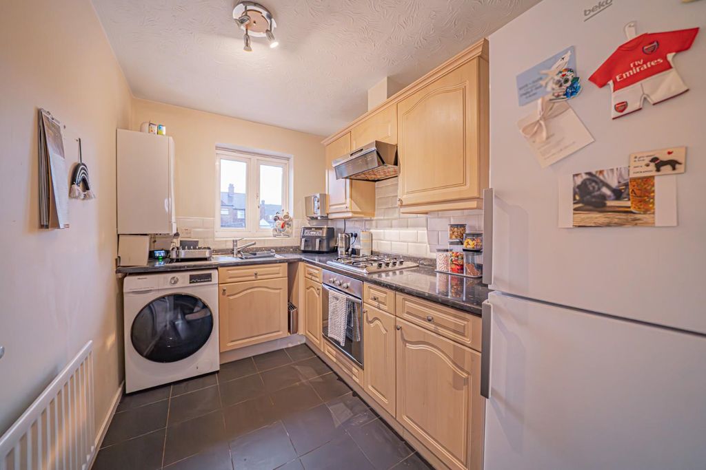 Property photo 2 of 13 2.Jpg