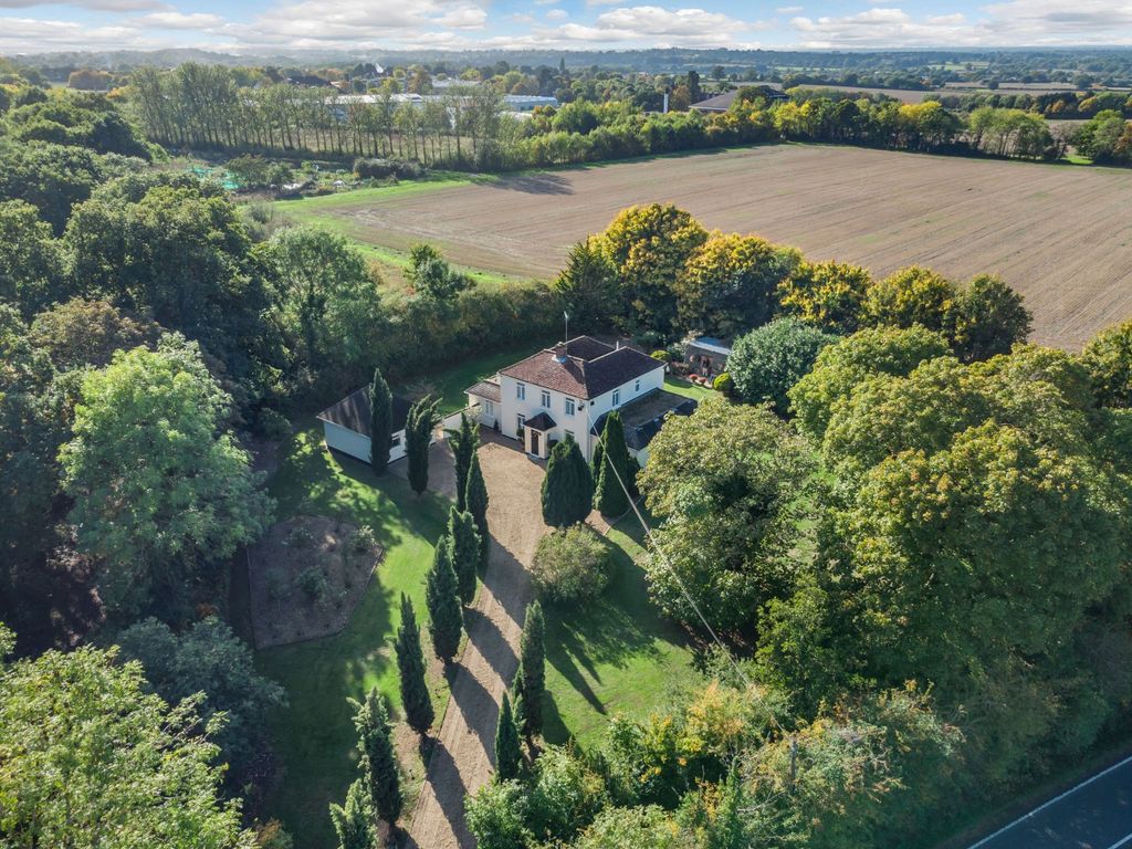 Property photo 1 of 22 Hawfield House