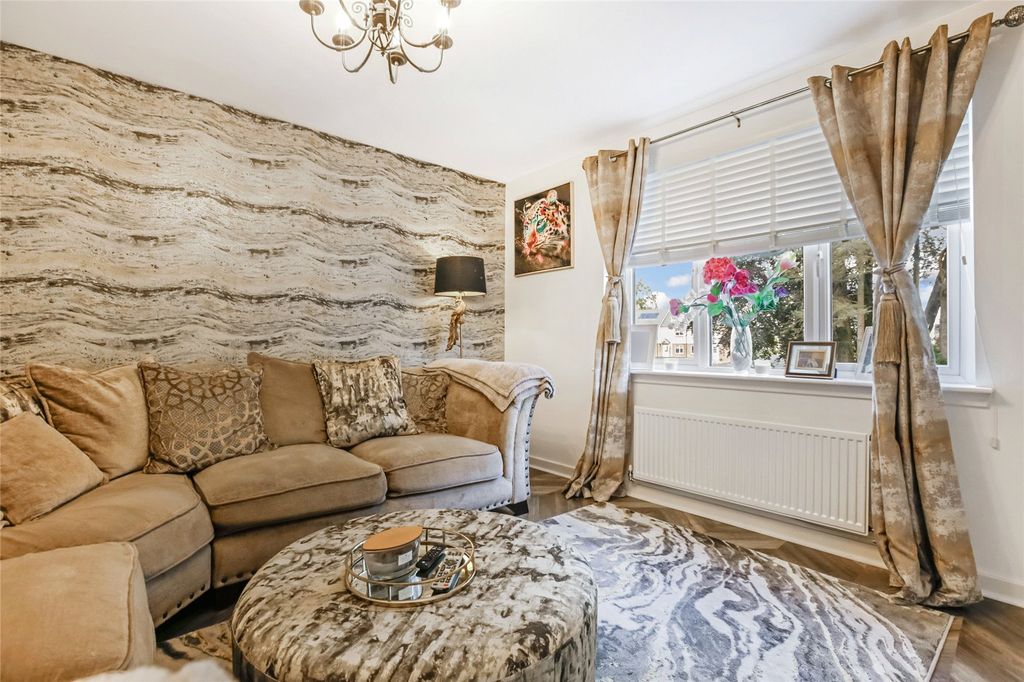 Property photo 3 of 19 Picture No. 11
