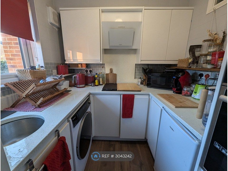 Property photo 3 of 5