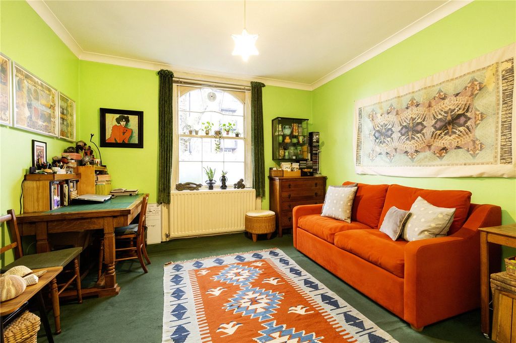Property photo 2 of 26 Picture No. 22