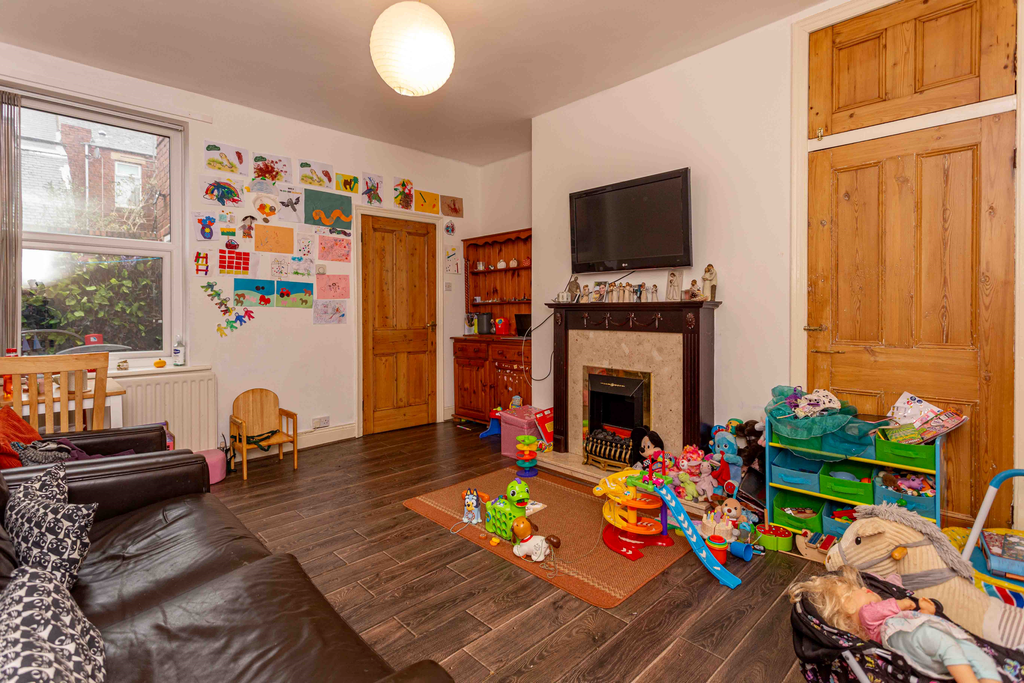 Property photo 2 of 15