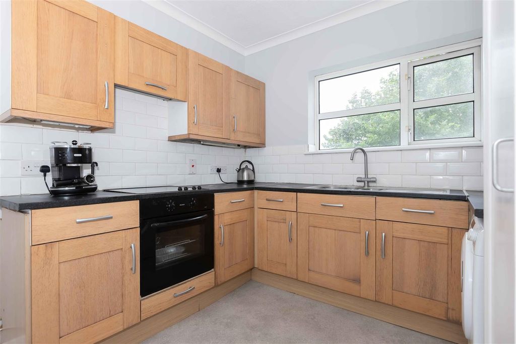 Property photo 2 of 11 Rowan House_8.Jpg