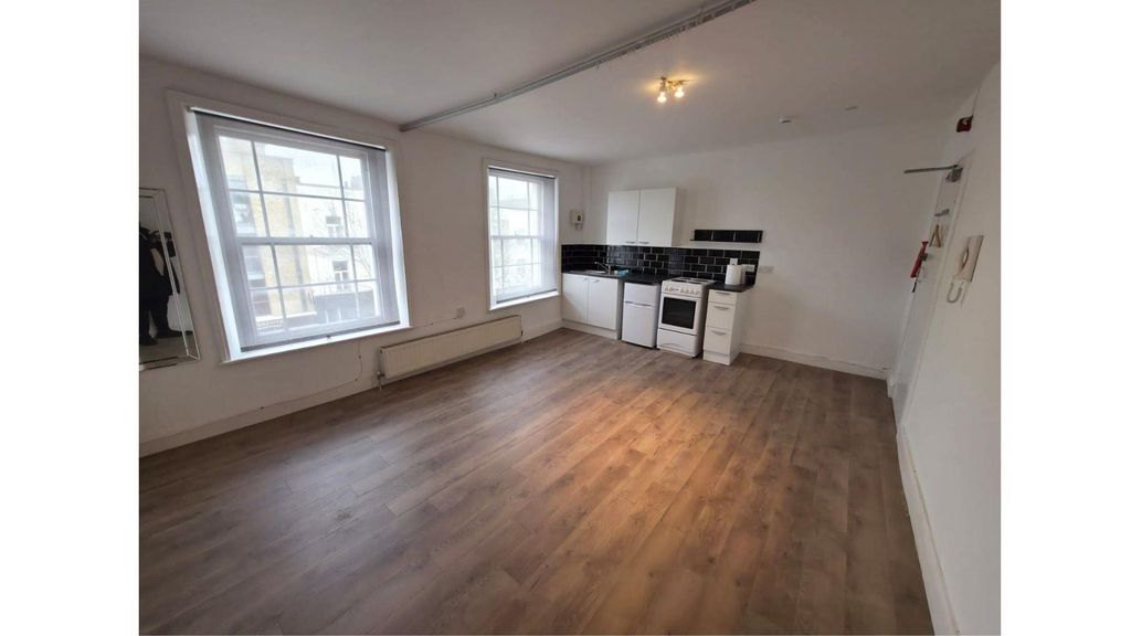 Property photo 1 of 6 3.Jpg