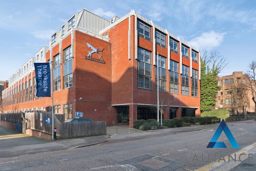 Property photo 1 of 7