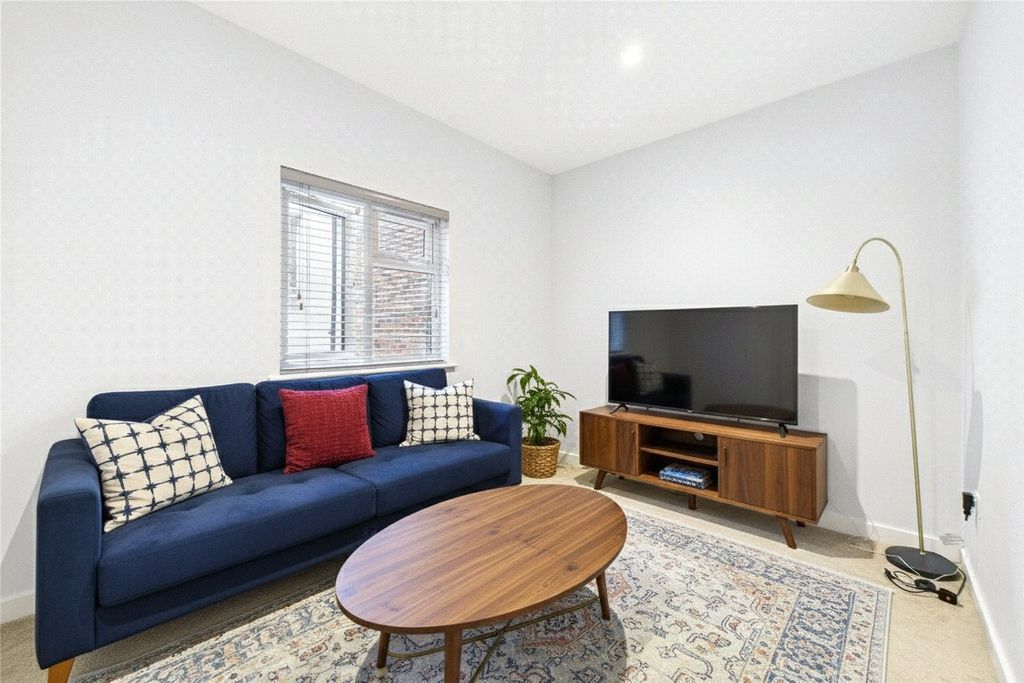 Property photo 1 of 7 Picture No. 28