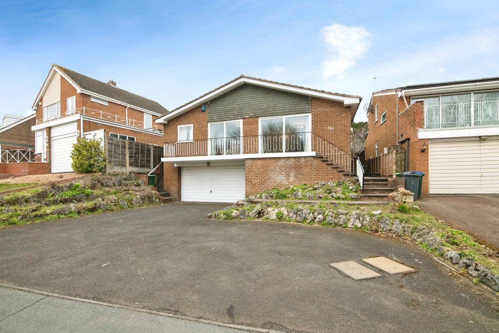 Property photo 1 of 15 Front View