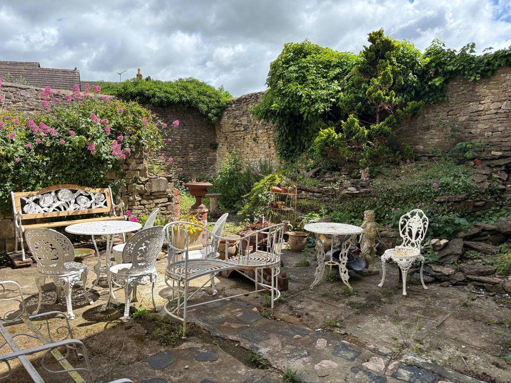 Property photo 2 of 4 Ext 2.Jpg