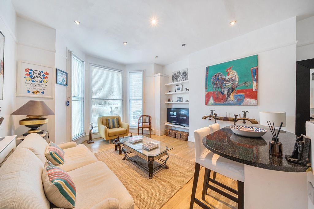 Property photo 2 of 12 Picture No. 04