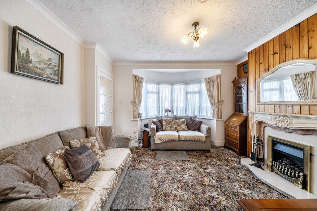 Property photo 3 of 19 1488455 (19).Jpg