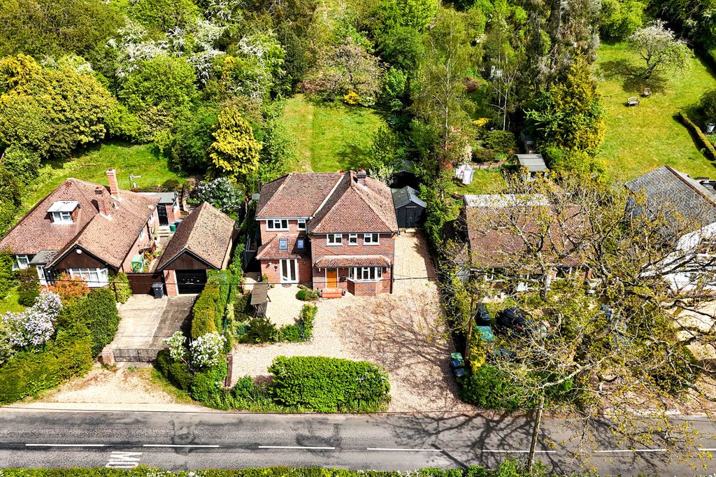 Property photo 1 of 33