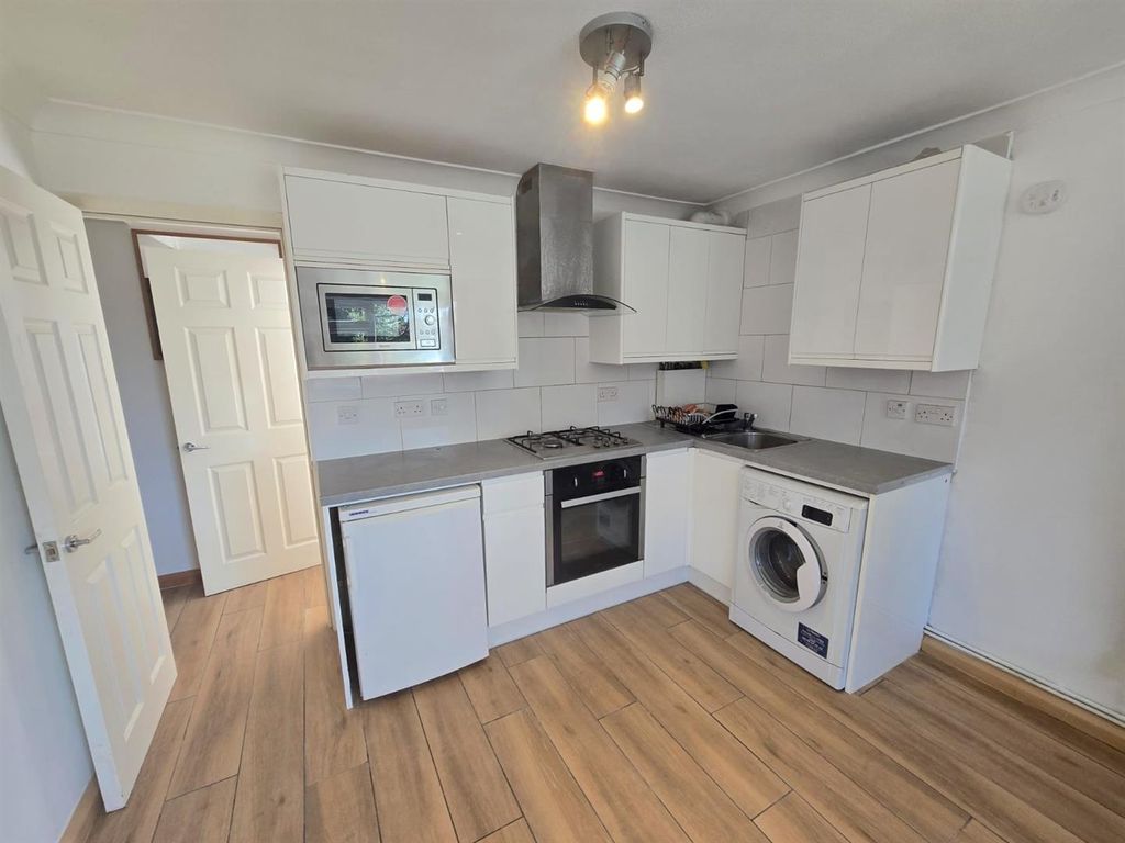 Property photo 3 of 6 Whatsapp Image 2025-04-07 At 1.25.14 Pm.Jpeg