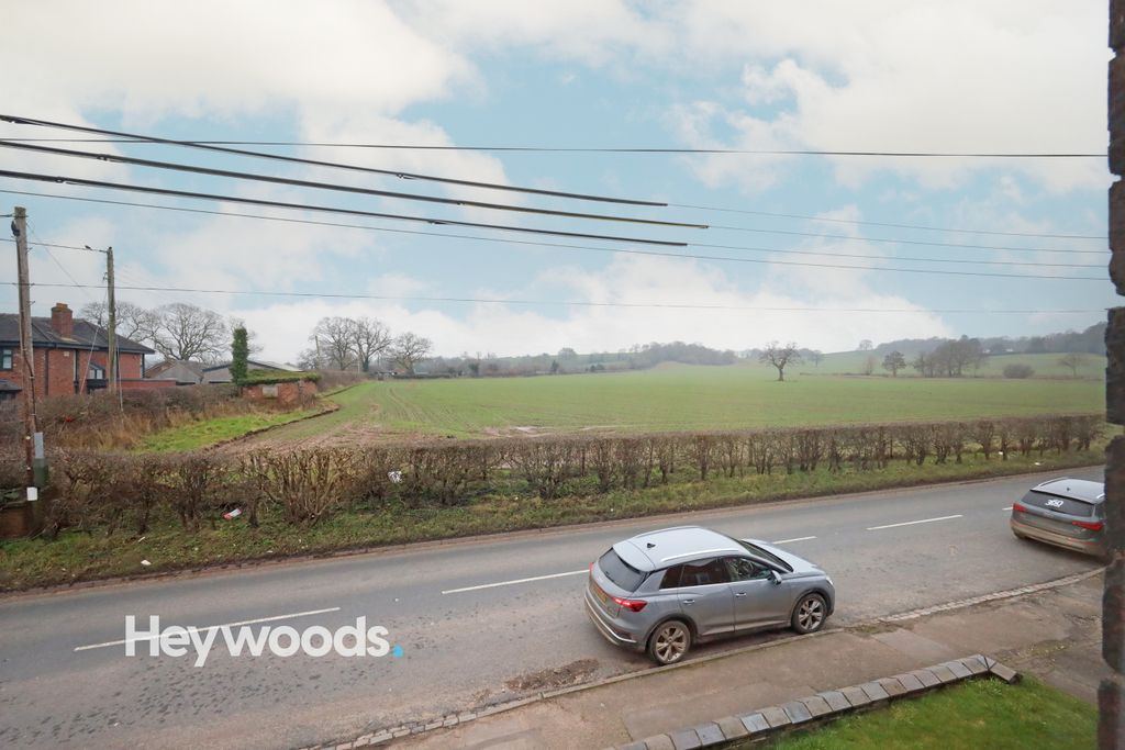 Property photo 3 of 40 099A2493