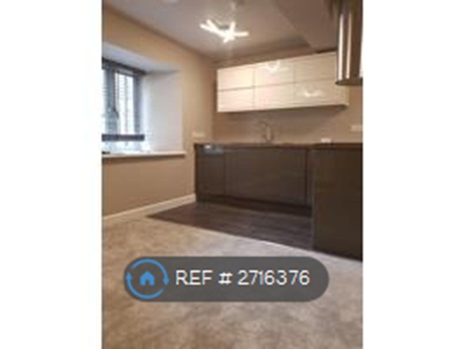 Property photo 1 of 3