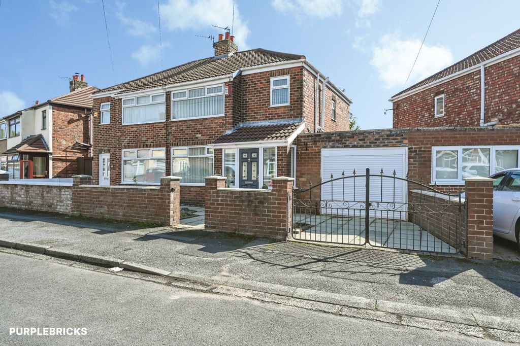 Property photo 1 of 21