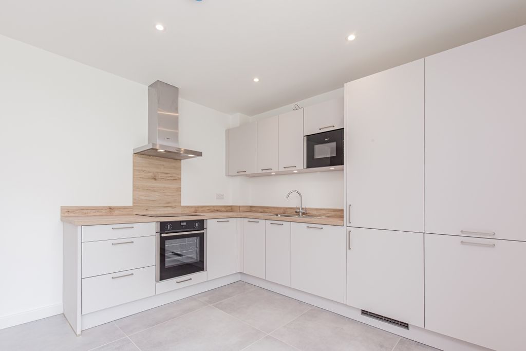 Property photo 3 of 7 157747