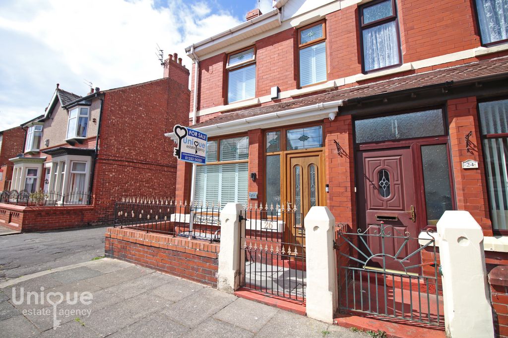 Property photo 1 of 20