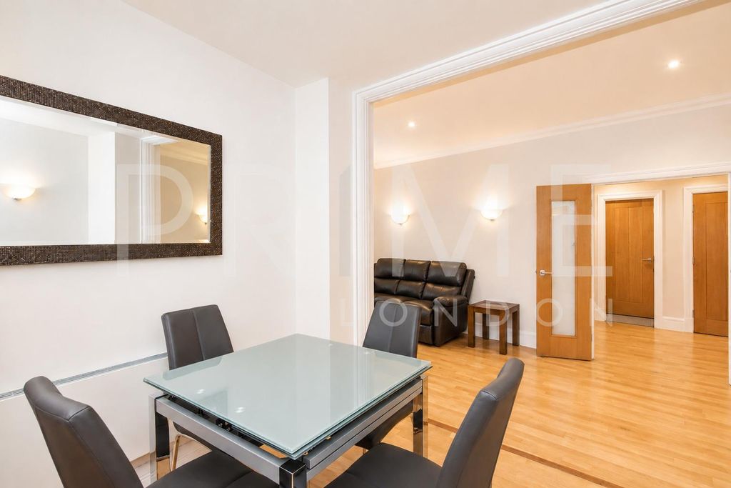 Property photo 2 of 18 Wh2B4.Jpg