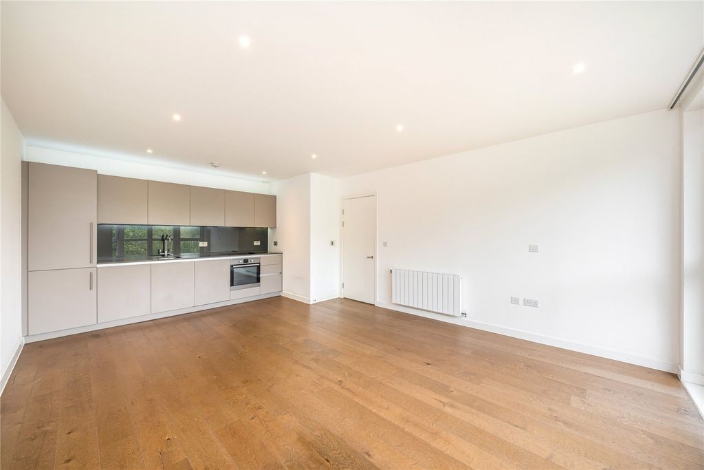 Property photo 2 of 7 Picture No. 08