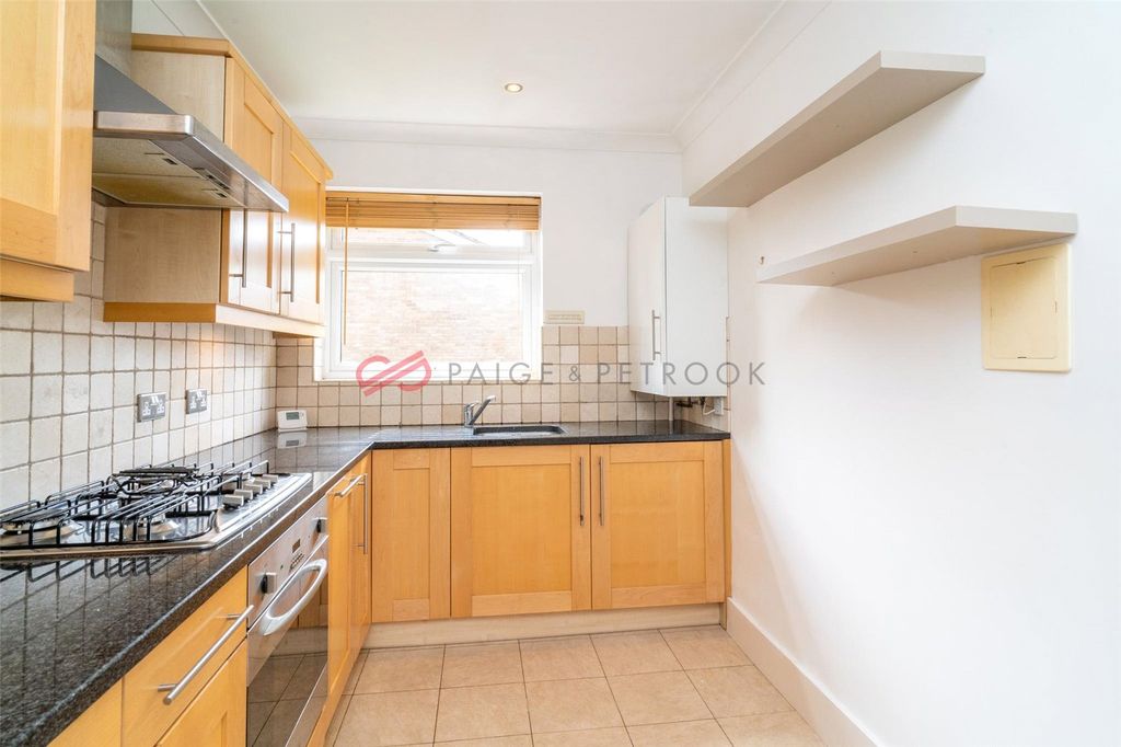 Property photo 2 of 12 Picture No. 02