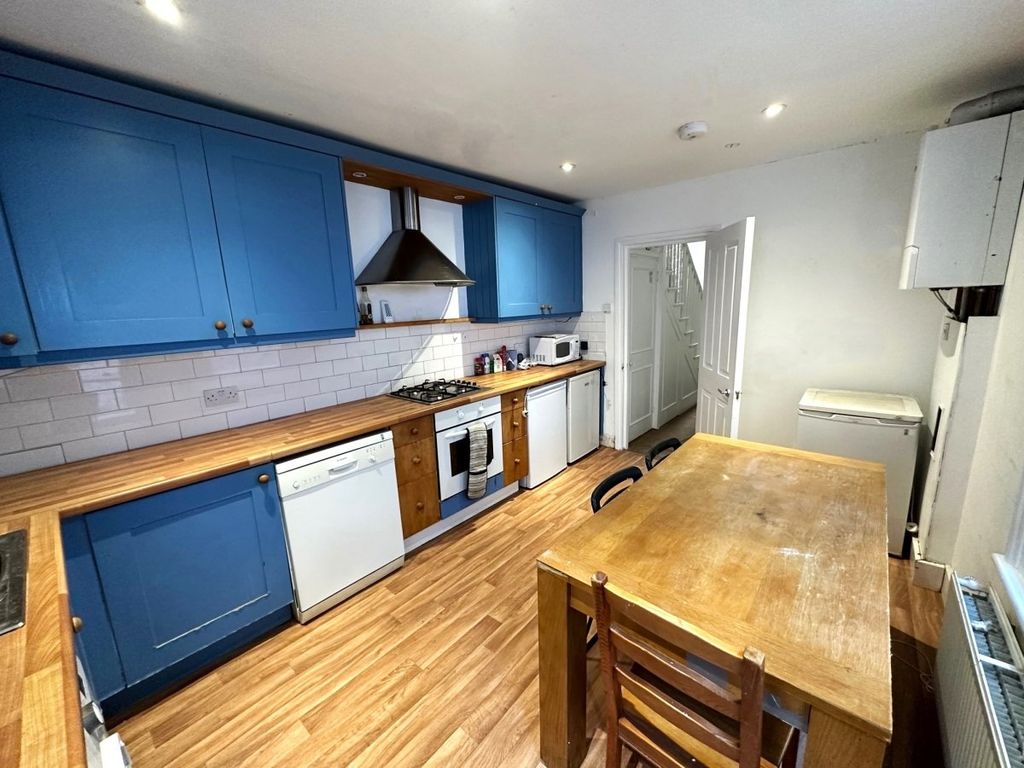 Property photo 2 of 7 Other Kitchen