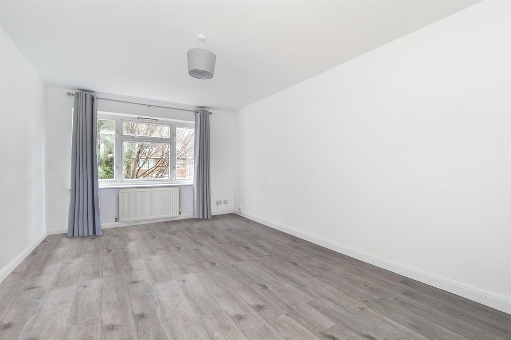 Property photo 1 of 7 Tc-002.Jpg