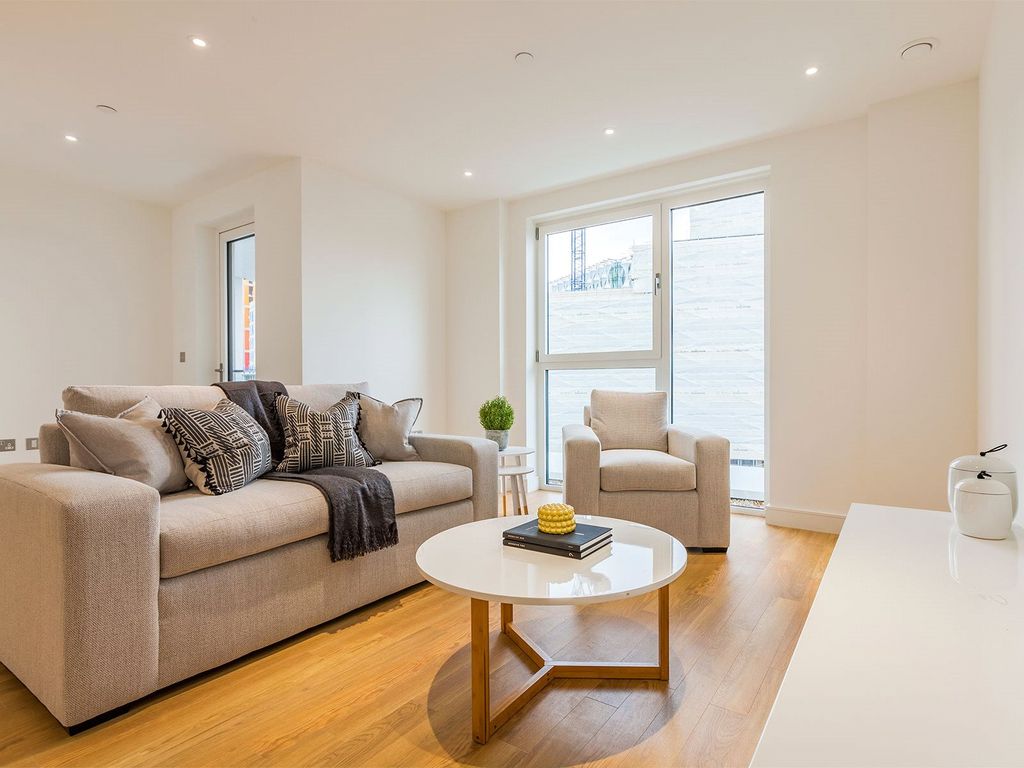 Property photo 2 of 10 Brent House