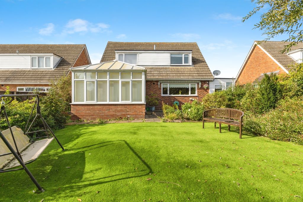 Property photo 3 of 17